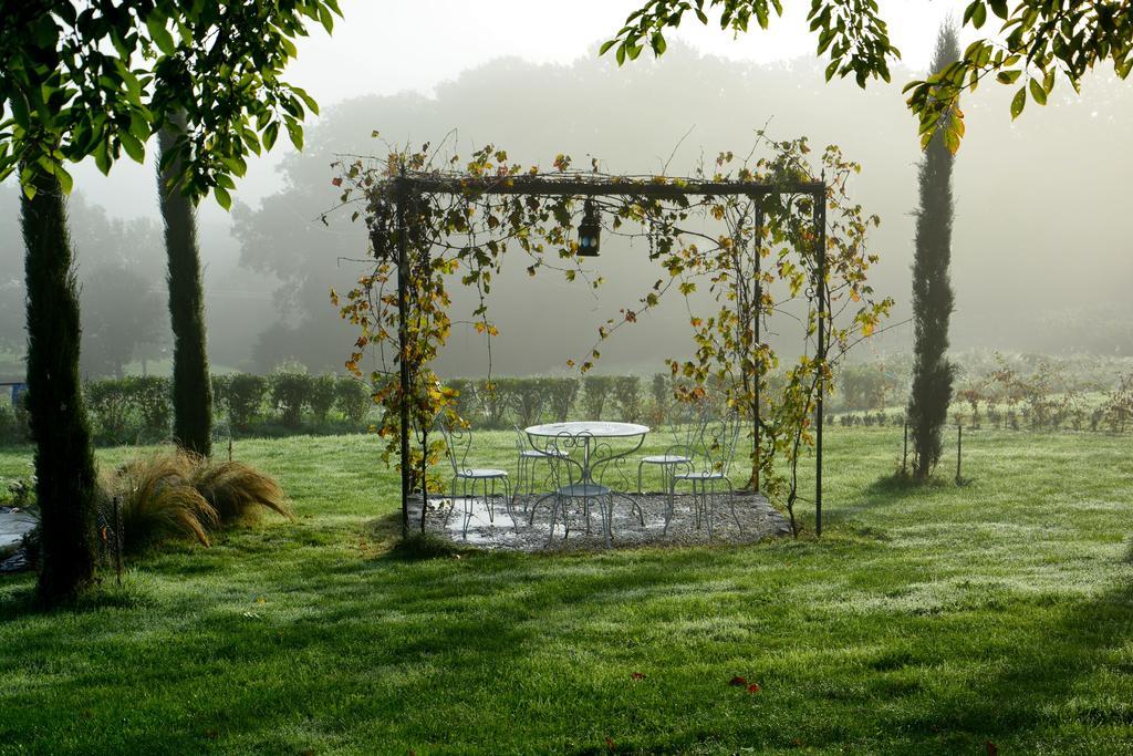 Domaine Des Ormeaux Villa Ajat Екстериор снимка