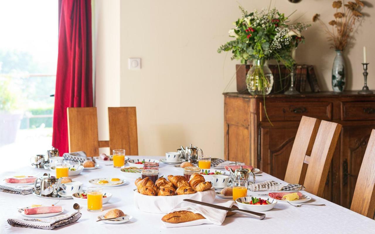Domaine Des Ormeaux Villa Ajat Екстериор снимка