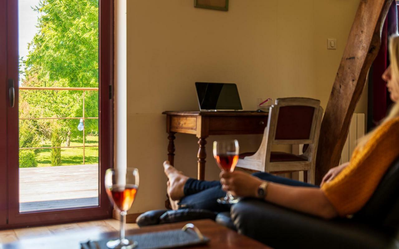 Domaine Des Ormeaux Villa Ajat Екстериор снимка