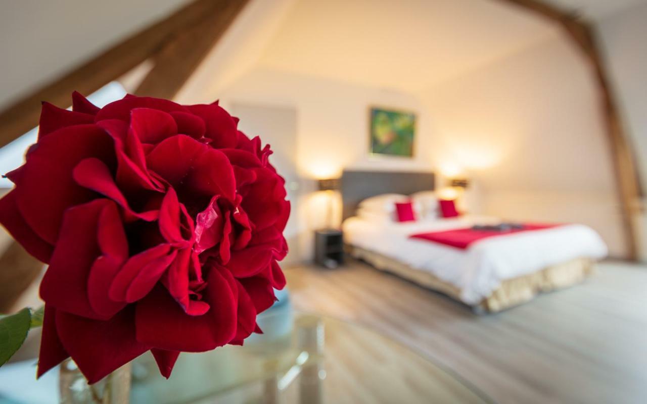 Domaine Des Ormeaux Villa Ajat Екстериор снимка