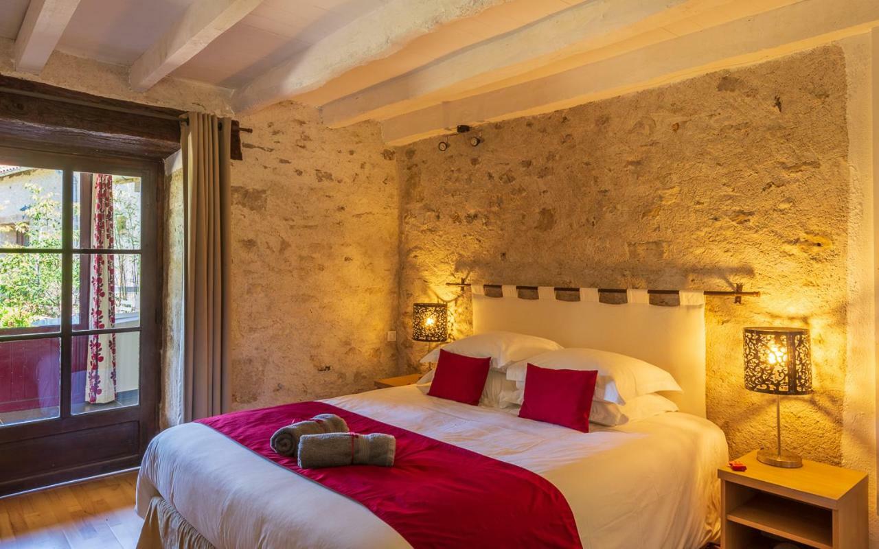 Domaine Des Ormeaux Villa Ajat Екстериор снимка