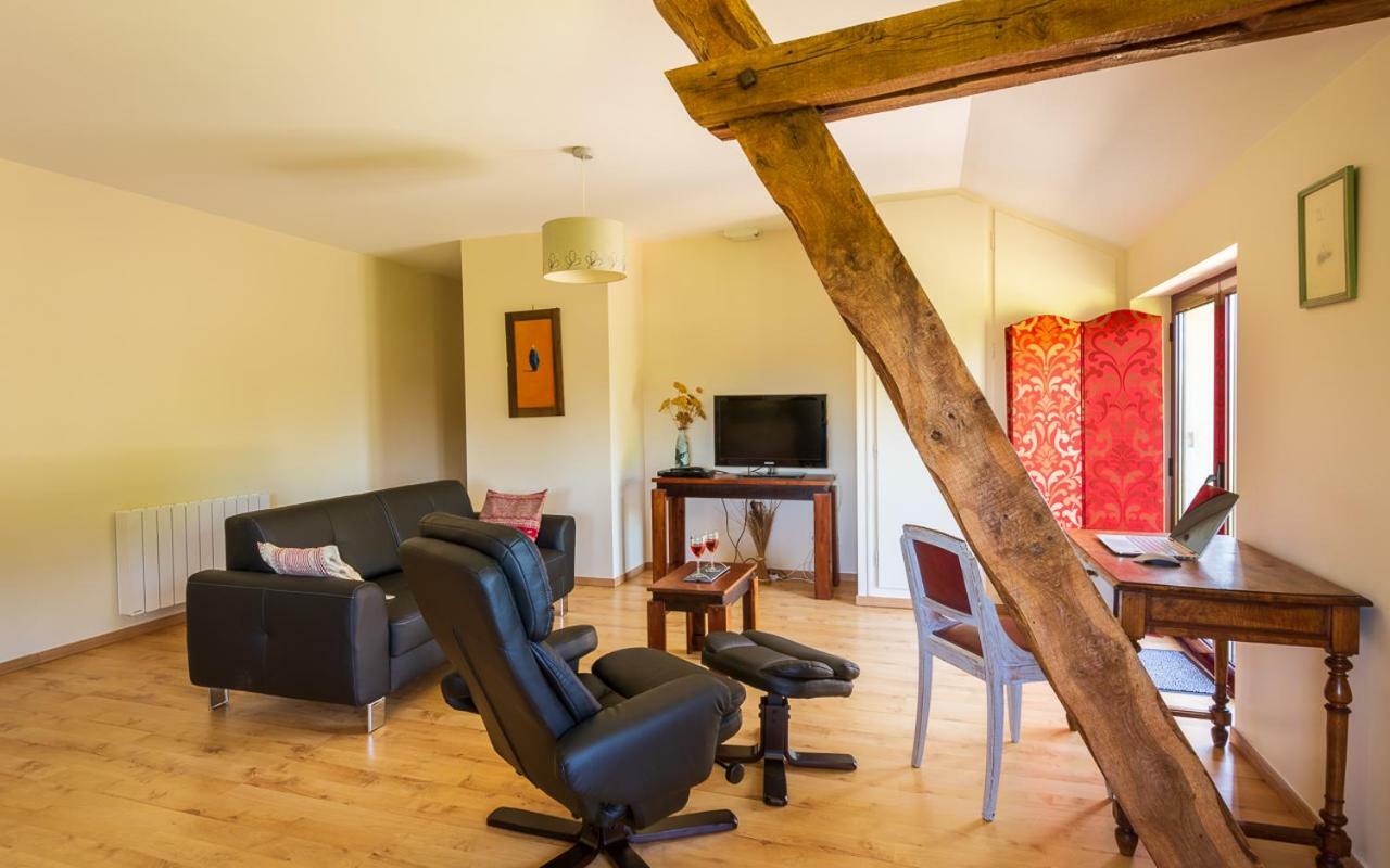 Domaine Des Ormeaux Villa Ajat Екстериор снимка